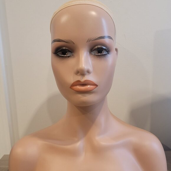 Mannequin Head (Light Brown) - Picture 1 of 10